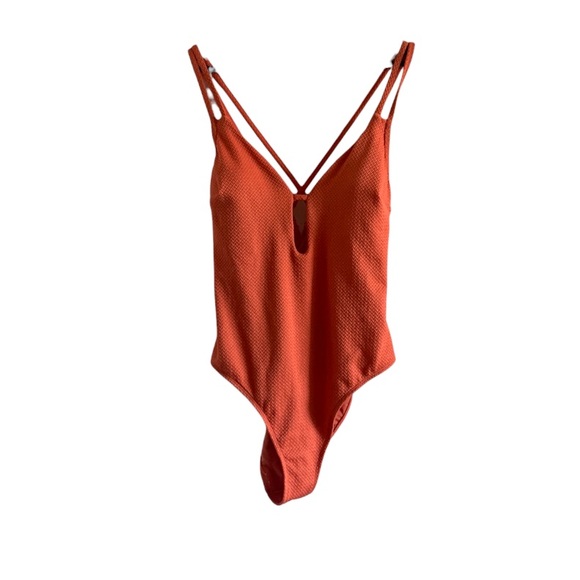 Cupshe Other - Cupshe NEW One Piece Textured Swimsuit Orange Large V-cut Straps Keyhole Beach